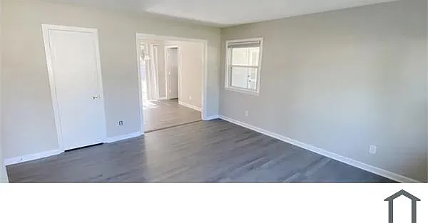 3 bed, 1161 sqft, $1,750 — Photo 3