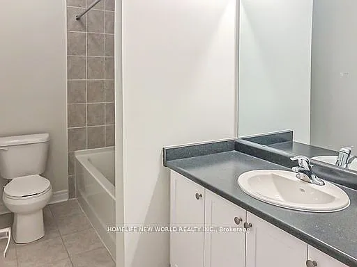 77 Brookfam St — Photo 35