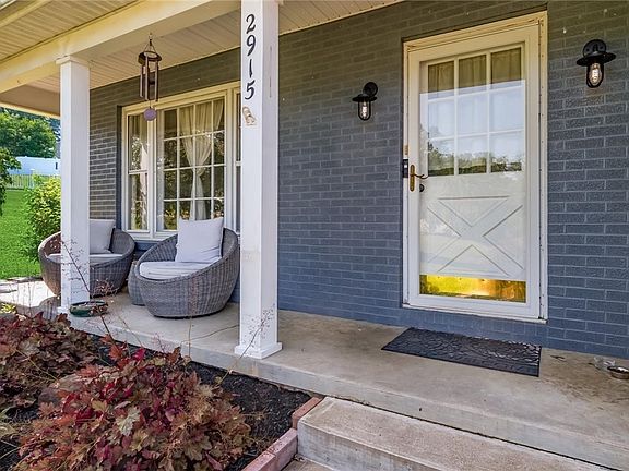 3rd image of 2915 Thorn Dr
