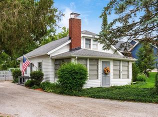 206 Freeman Memorial Dr, Hebron, OH 43025