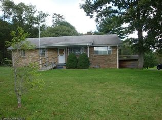 2109 Brandonville Pike, Corinth, WV 26764