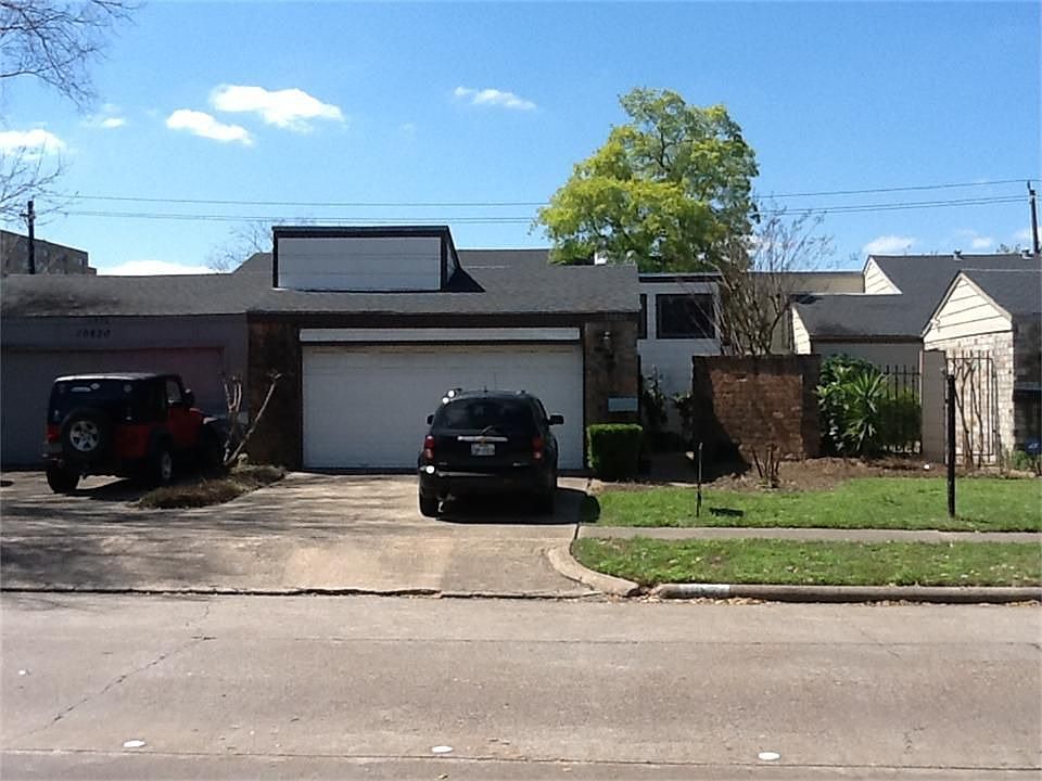 1st image of 10826 Sandpiper Dr