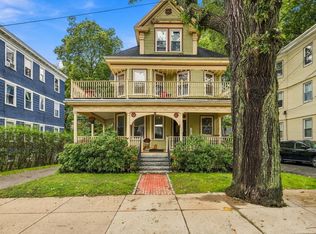 22 Hewlett St #1, Roslindale, MA 02131