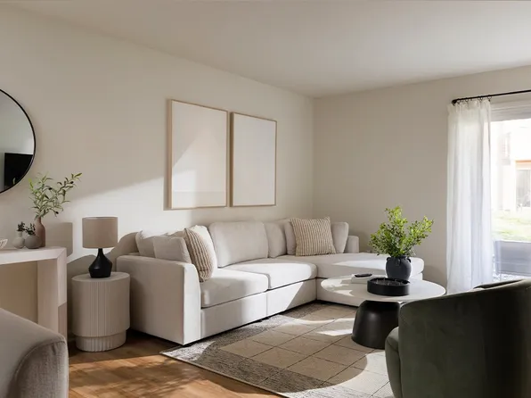 The Crest at Princeton Meadows