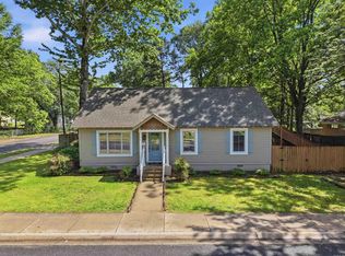 1117 Weems St, Conway, AR 72034