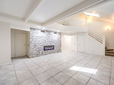 4059 Village Sq, Las Vegas, NV, 89121