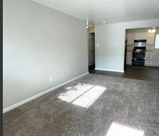 4413 Forrest Hill Rd — Photo 25