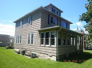 109 W 1st St N, Truman, MN 56088