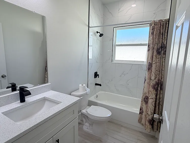 2660 SW 162nd Street Rd — Photo 9