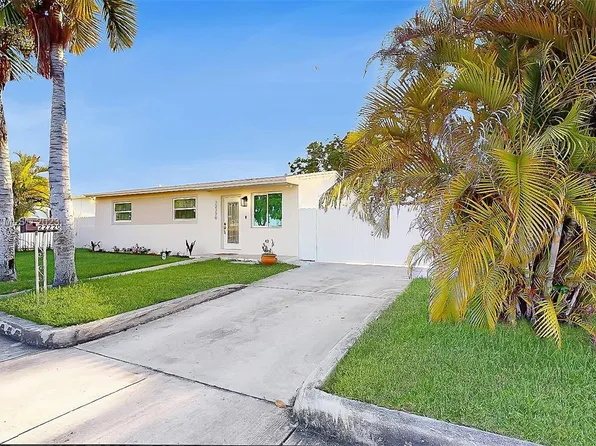 22220 SW 112th Ave, Miami, FL 33170