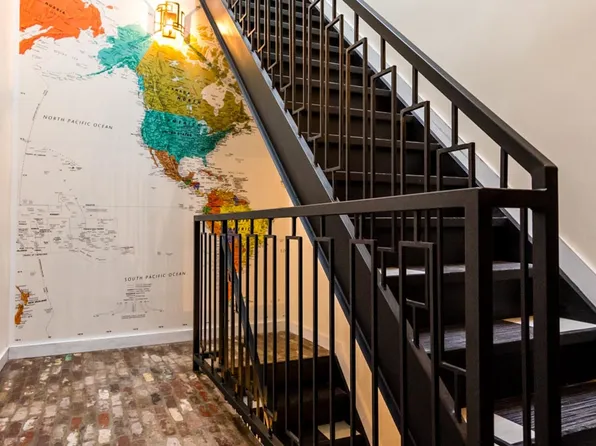 1869 Madison Street image 14 of 15