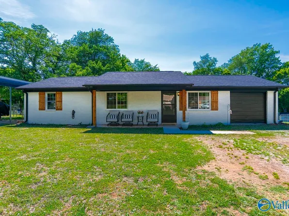 241 Woodland St, New Market, AL 35761