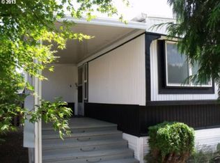 587 S 53rd St, Springfield, OR 97478