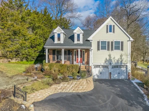 16 Mountainside Dr, Chatham Twp., NJ 07928