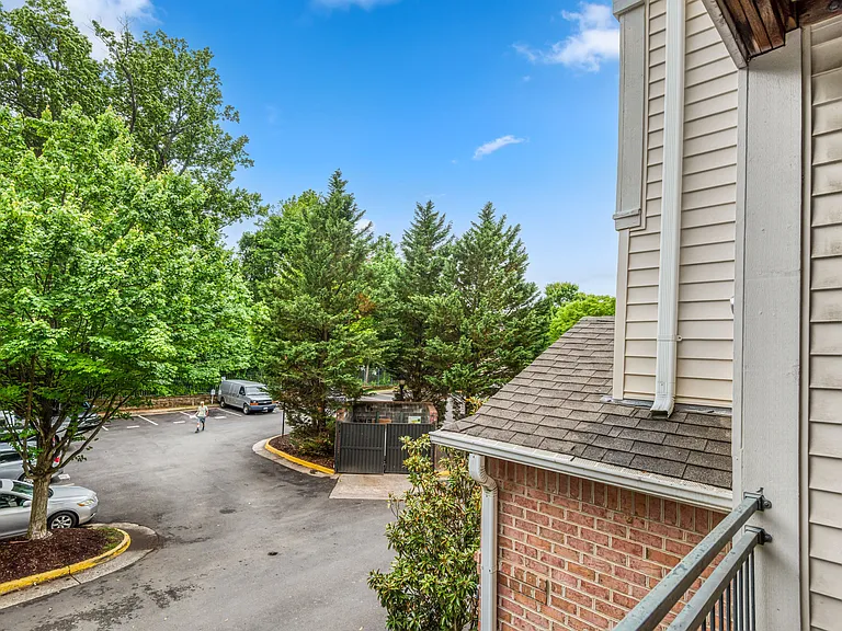12120 Garden Ridge Ln #204 — Photo 5