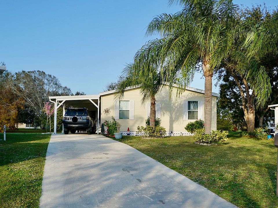 1st image of 27 Monterey Way