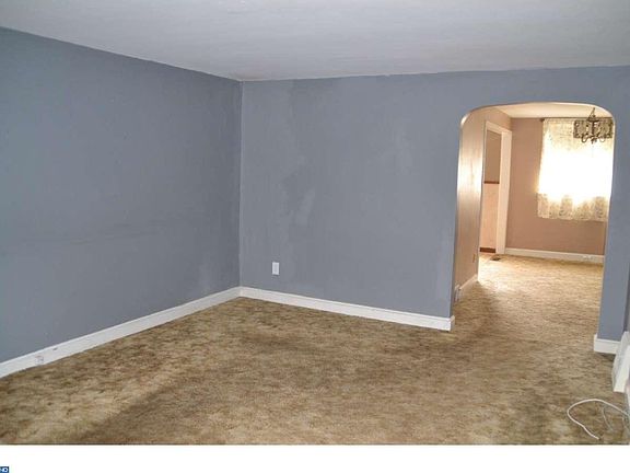 2nd image of 2510 Stoneybrook Ln