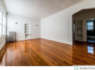 2515 E 77th St, Chicago, IL 60649