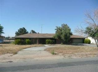 15262 El Centro St, Hesperia, CA 92345
