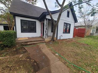 704 Williams Ave, Cleburne, TX 76033