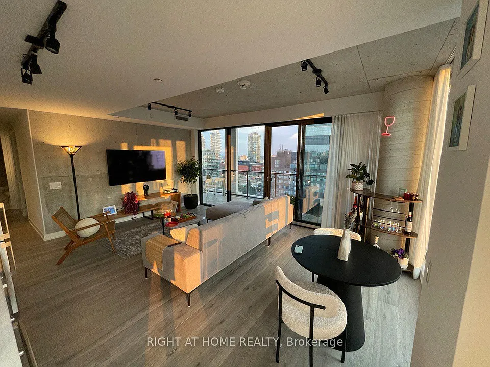 55 Ontario St #1308
