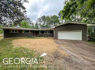 593 Center Rd SE, Cartersville, GA 30121