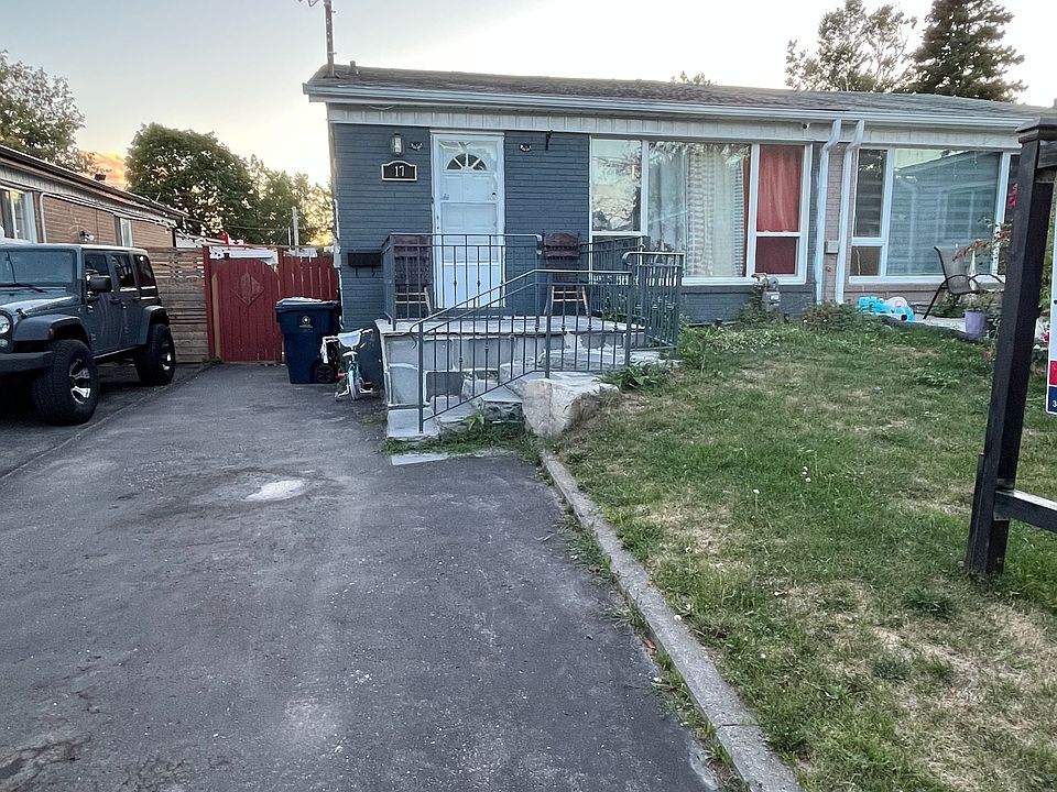 1st image of 17 Huddleston Ct