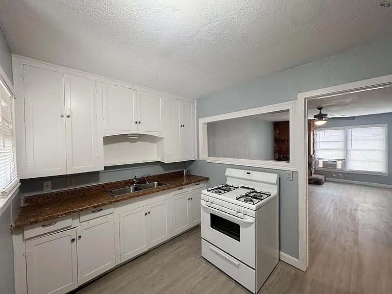 4014 Boren Ave — Photo 4