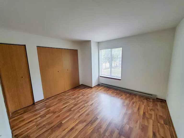 Orchard Village Apartments — Photo 170