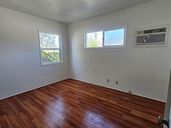 5th image of 724 N Isabel St #724