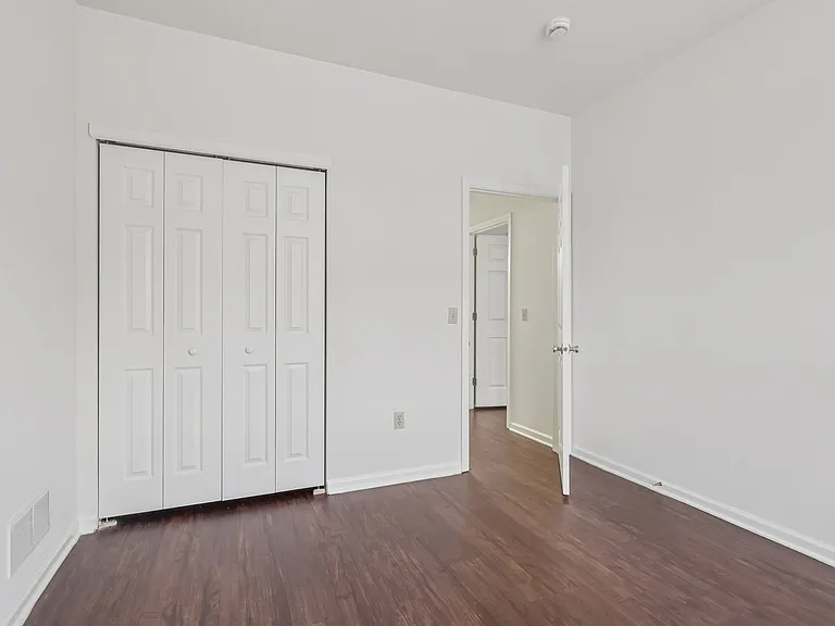 Autumn Park Apartments — Photo 45