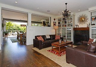 Living Room 2 :: 418 Manzanita Avenue