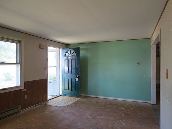 4th image of 1301 N Richmond St