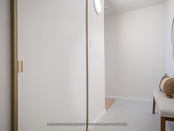 5th image of 715 Don Mills Rd #1702