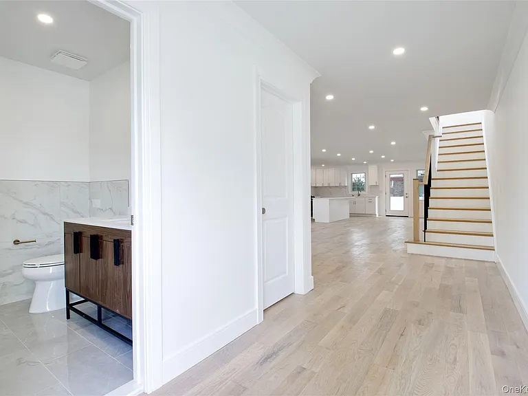 30 Kirkwood Rd #B — Photo 10