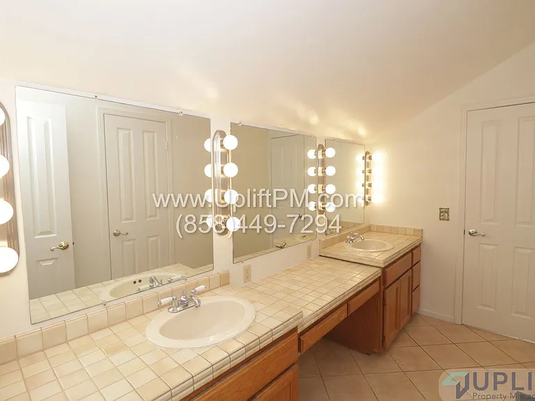 24661 Watt Rd — Photo 21