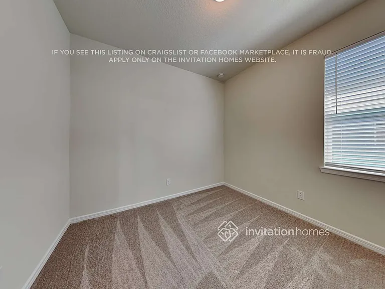 2600 Blowing Breeze Ave — Photo 10