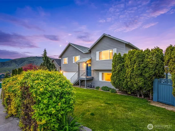 712 S Lexington Place, East Wenatchee, WA 98802
