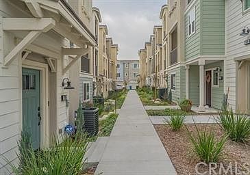 1st image of 831 Sunburst Way