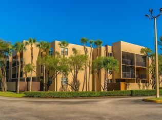 10865 SW 112th Ave APT 107, Miami, FL 33176