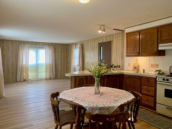 2nd image of 2819 N Sandy Dr #558