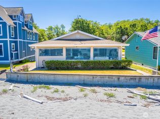 7352 NE Twin Spits Rd, Hansville, WA 98340