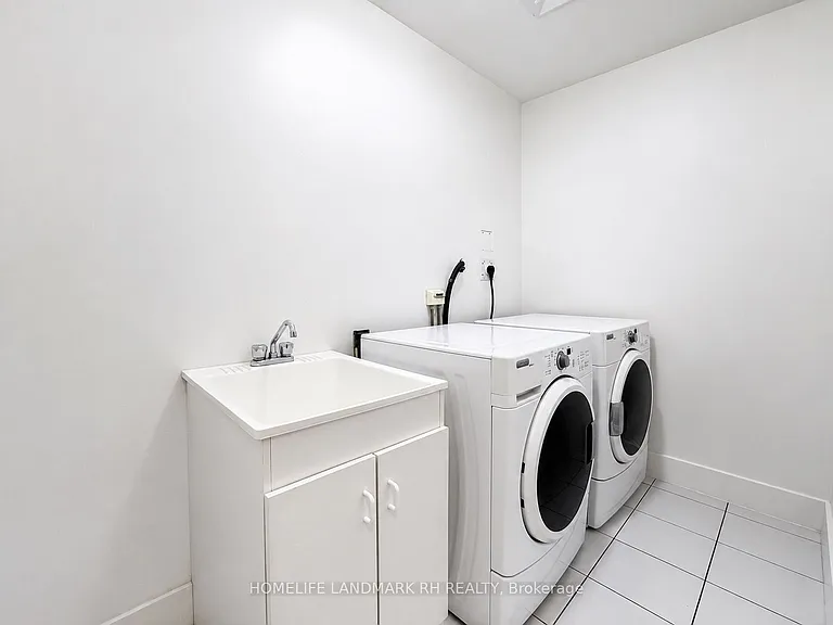 38 Dan Leckie Way #3101 — Photo 30
