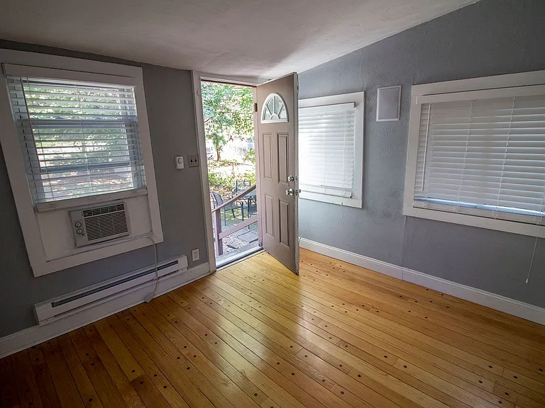 1034 Blendon Pl — Photo 12