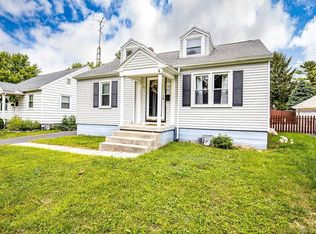 212 Walnut St, Brookville, OH 45309