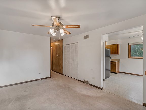 5th image of 227 Brierhill Dr