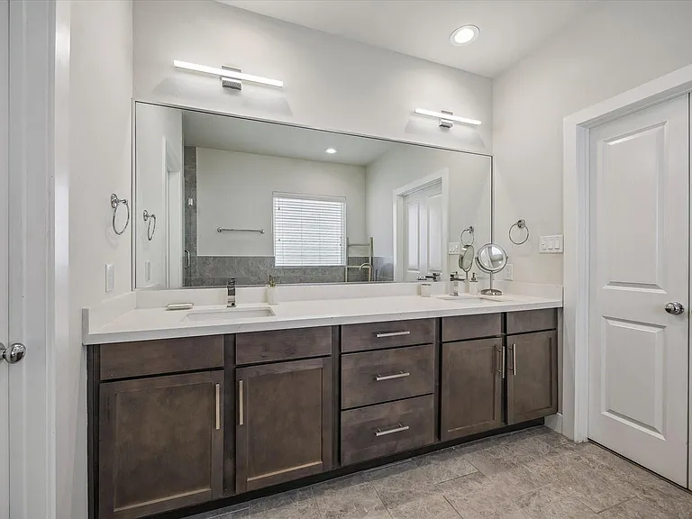 803 Sienna Palm Ln — Photo 18