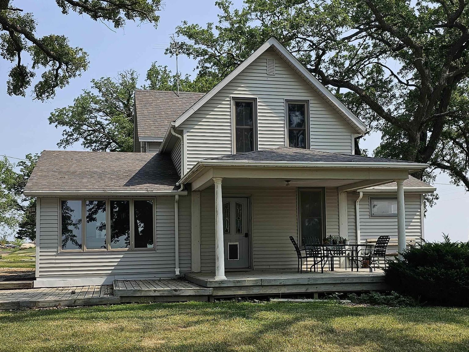 1164 Aa Ave, Gladbrook, IA 50635 MLS 20232508 Zillow