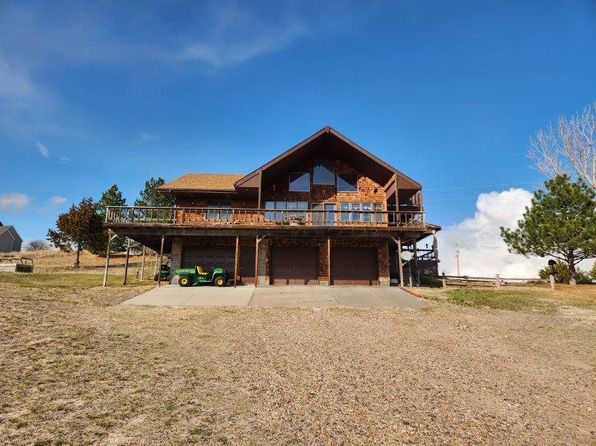 24 McGinleys, Lemoyne, NE 69146