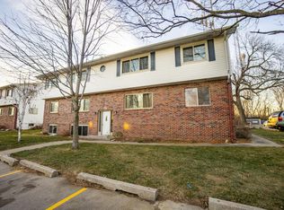1716 Wayne St #1, Bellevue, NE 68005